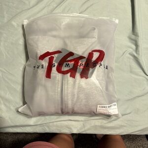 The Gym People light grey crop quarter zip